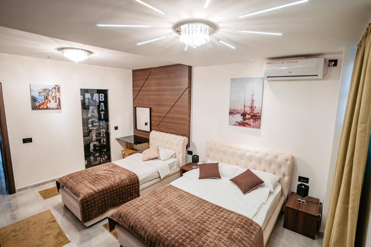 Magico Rooms & Apartments Ni Екстериор снимка