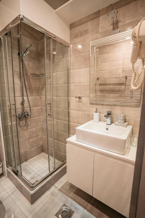Magico Rooms & Apartments Ni Екстериор снимка