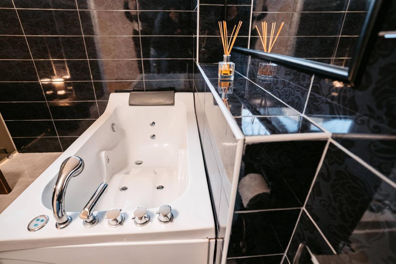 Magico Rooms & Apartments Ni Екстериор снимка
