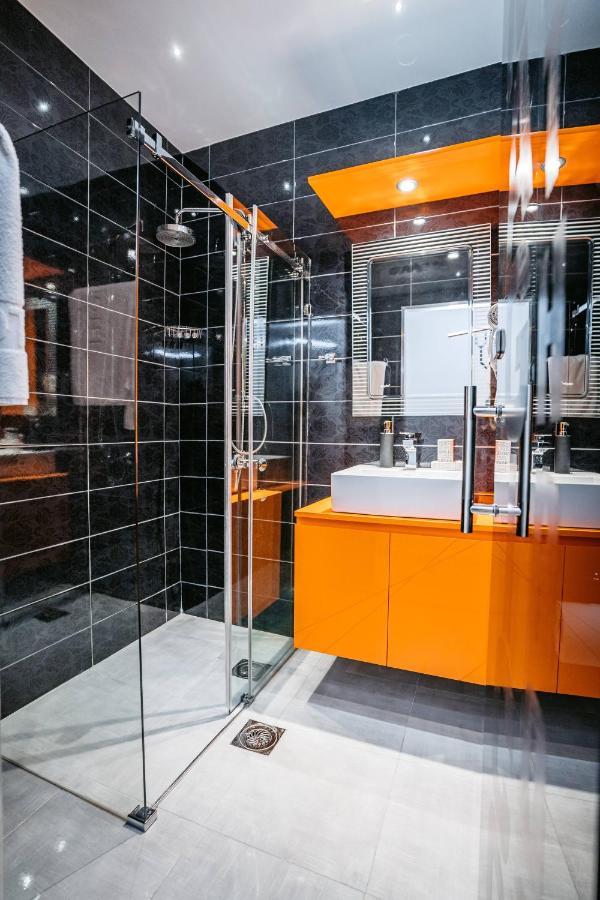 Magico Rooms & Apartments Ni Екстериор снимка